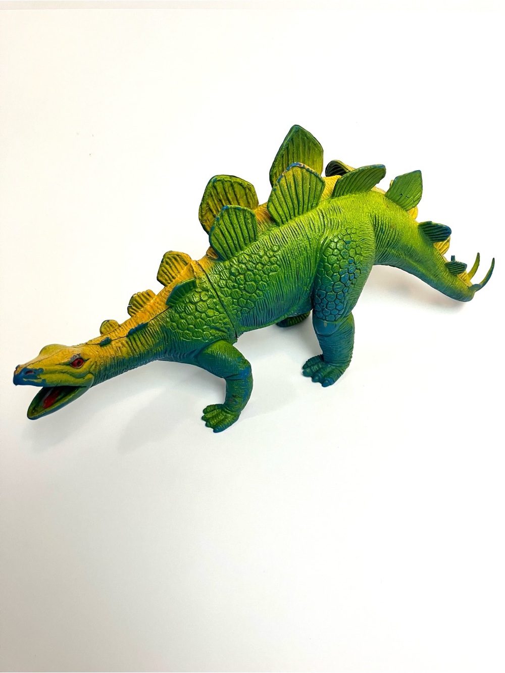 Vintage Dinosaur 1986 Plastic Stegosaurus Toy 15'' Blue Green Yellow Dor Mei 80s